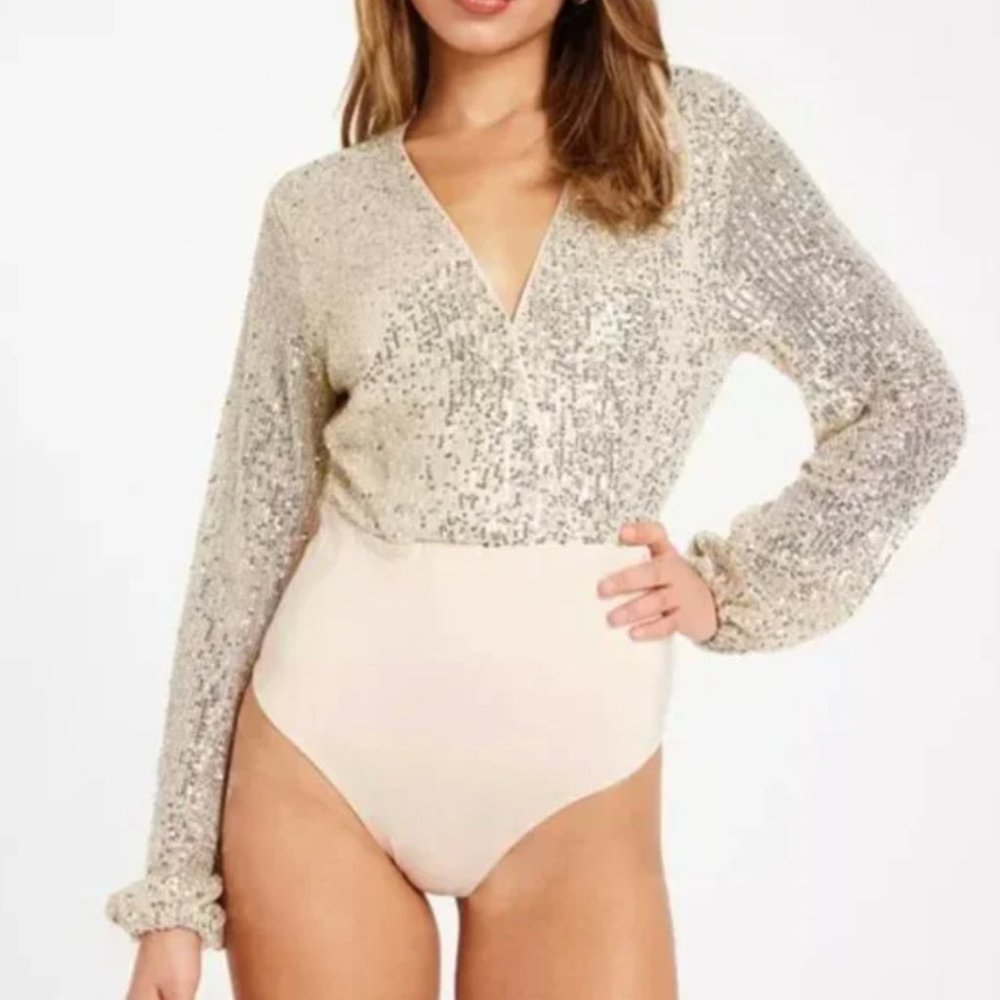 🇦🇺 Bardot Sequin Bodysuit (NWT)